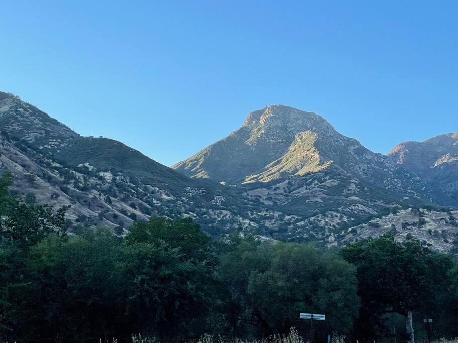 Soleil Luna 2 Miles From Sequoia Park Entrance Three Rivers Exterior foto
